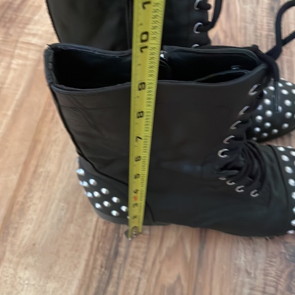 Madden girl. Size 10 M. - Picture 6 of 6